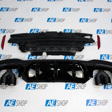 Диффузор BMW 5 G30 в стиле M5 черный глянец и насадки Akrapovic карбоновые - AEShop