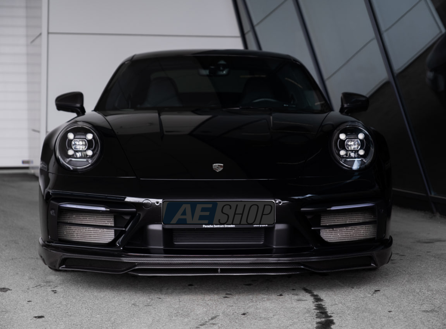 Porsche 911 992 с аэродинамическим обвесом TechArt &mdash; полный аэропакет