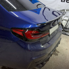 Спойлер на багажник BMW 5 G30
